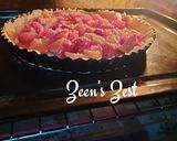 A picture of step 4 of Plum and Cherry Tart.