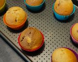 Une image de l'étape 5 de Muffins marbré vanille café.