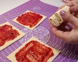 A picture of step 4 of ❤️ Heart-Shaped Puff Pastry Buns with Your Favorite Filling.