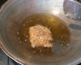 Foto langkah ke 4 dari resep Ayam goreng kremes.