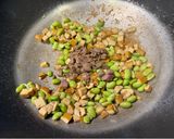 豆乾炒毛豆的食譜步驟3照片