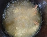 Foto langkah ke 3 dari resep Udang Krispi.