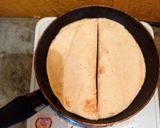 Foto del paso 2 de la receta: Sincronizadas de queso Oaxaca (quesillo) 💕