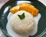 Foto langkah ke 5 dari resep Manggo Sticky Rice.