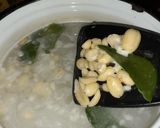Foto langkah ke 3 dari resep Kacang bawang gurih dan empuk.