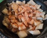 Foto del paso 2 de la receta: Sepia a la sidra con dos salsas