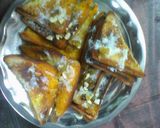 A picture of step 1 of Sweet bread rabri.