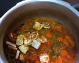 A picture of step 4 of Paneer pulao.