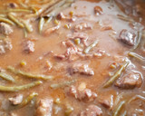 Foto del paso 11 de la receta: Ternera estofada con judias verdes y patatas paja