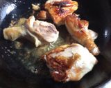 Foto del paso 2 de la receta: Pollo al oliva en wok
