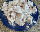 A picture of step 3 of Chicken Scarpariello.