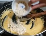 A picture of step 3 of Besan ladoo.