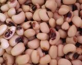 A picture of step 1 of Pigeonpeas#themechallenge.