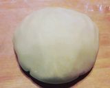 A picture of step 1 of Bocconotti Abruzzesi.