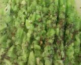 A picture of step 6 of Honey, ginger chicken and Kiwi infused salad lettuce bowl.