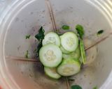 A picture of step 2 of Garden Green Slim Soup -- Spinach Cucumber Soup.