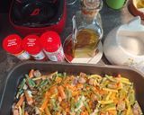 Foto del paso 3 de la receta: Filetes de rodaballo sobre una cama de verduras y al horno