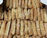 Sajtos rúd élesztő, sütőpor nélkül recept fázis 1 fotója