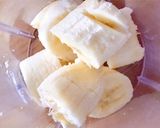Hình bước làm 1 của món 🌱 Sinh Tố Chuối Việt Quất (Vegan)