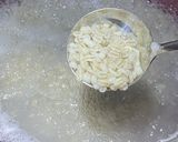 Gambar langkah 1 resipi Air Barli Lemon.