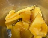 A picture of step 1 of Mango cream dessert.