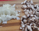 Foto del paso 1 de la receta: Macarrones integrales con salsa de champiñones y Cabrales