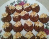 Foto langkah ke 5 dari resep Kukis Coklat Simple Praktis Mudah.