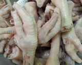 Foto langkah ke 1 dari resep Ceker Pedas Manis.