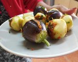 A picture of step 3 of Stuffed Brinjals and Baby Potatoes Sabzi.