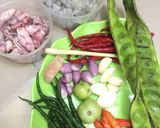 Foto langkah ke 1 dari resep 2. Sambal udang cumi with pete.