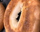 A picture of step 7 of Caramelised pan fried halloumi bagel.