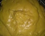A picture of step 3 of Kesari custard ladoo.