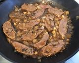 Une image de l'étape 9 de Aiguillettes de canard aux cèpes et jus de prunes.