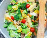 Foto langkah ke 3 dari resep Tumis warna warni (26).