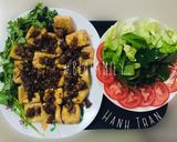 Hình bước làm 3 của món Đậu hủ chiên sốt thịt rang bơ cay
