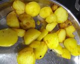 લસણીયા બટેટા અને ભુંગળા રેસીપી સ્ટેપ1ફોટો