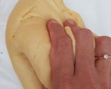 Foto langkah ke 5 dari resep Donat Lembut Empuk Ekonomis Jual 2000an.