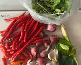 Foto langkah ke 1 dari resep Tongkol Suwir Balado Kemangi.