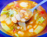 Foto del paso 4 de la receta: Guisado de alubias con verduras