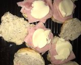 Foto del paso 1 de la receta: Sanwuichitos Calentitos de Jamón y Muzzarella con Pan de semillas👌😋