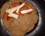 Foto del paso 2 de la receta: Fajitas con tomate y queso