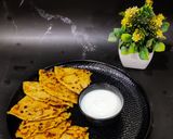 A picture of step 6 of Aloo Paratha.