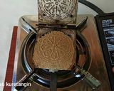 Foto langkah ke 7 dari resep Kue Sapik Khas Minang.