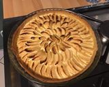 Une image de l'étape 6 de Tarte pommes anciennes,crème et vanille (pâte brisée « tonic »).