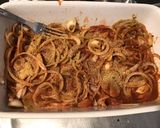 Une image de l'étape 4 de Faux filets aux oignons,épices et sauce tomate.