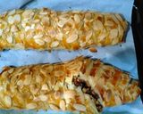 Foto langkah ke 9 dari resep Apple Strudel.