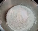 A picture of step 2 of New York Style Bagels.