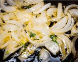 Foto del paso 2 de la receta: Sopa de cebolla