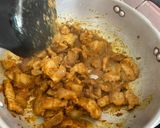รูปขั้นตอนการทำที่ 2 ของ ผัดพริกแกงเผ็ด หมูสามชั้น มะเขือไข่เต่า