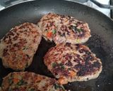 Foto del paso 1 de la receta: Hamburguesas caseras con chucrut casero al puro estilo alemán